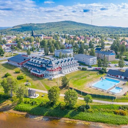 Grand Arctic Resort Överkalix Kültér fotó